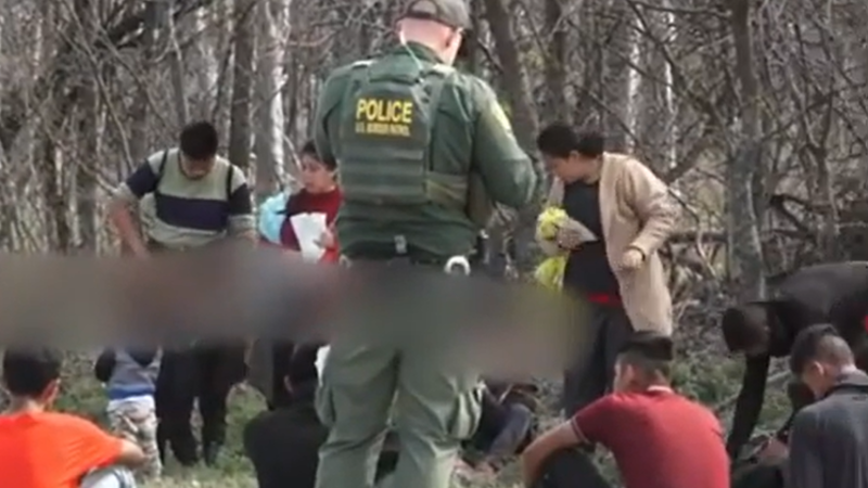 Watchdog: ICE unable to find HUNDREDS OF THOUSANDS of illegal
immigrant CHILDREN set loose under Biden