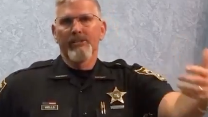 Criminals breaking into homes 'should expect to be shot,' sheriff says
after homeowner killed burglary suspect