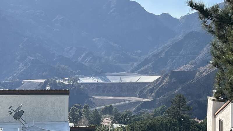 Fact check: Reservoir that could have mitigated losses in Pacific
Palisades fire was empty despite brush fire season