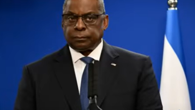 Lloyd Austin's medical treatment secrecy ‘increased'  risks to
national security 'unnecessarily,' 'did not meet' notification
requirements