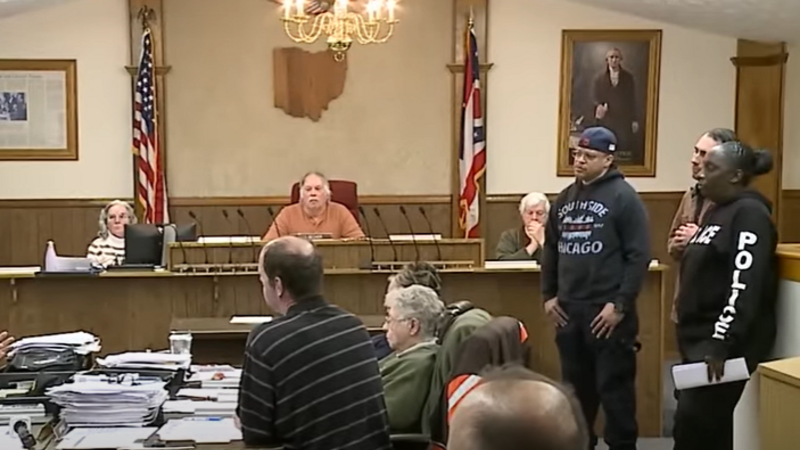 Small village in Ohio loses its entire police force after all the
officers resigned