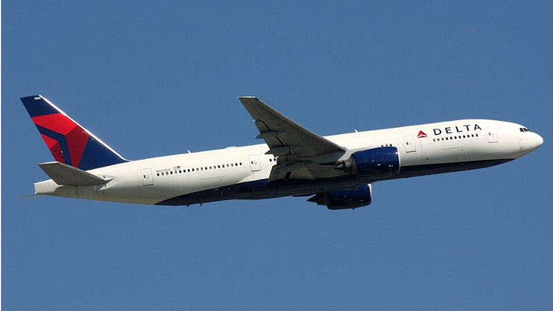 Delta Boots Double-Amputee Marine from Exit Row, Then Scrambles to
Apologize After Lawsuit