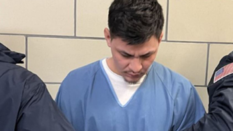 Headbutting Massachusetts Illegal Alien Lands in Prison After Violent
Arrest