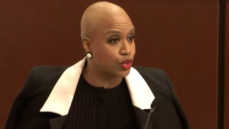 Progressive Lawmakers Slam Billionaires While Becoming Millionaires
Themselves