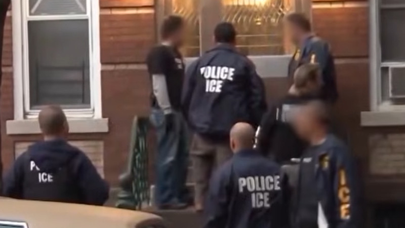 Washington State Bill Targeting ICE Agents Goes Down in Flames