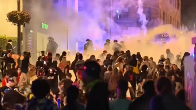 Facebook 'fact check' about Democrats' refusal to condemn 2020 Floyd
riots is full of holes